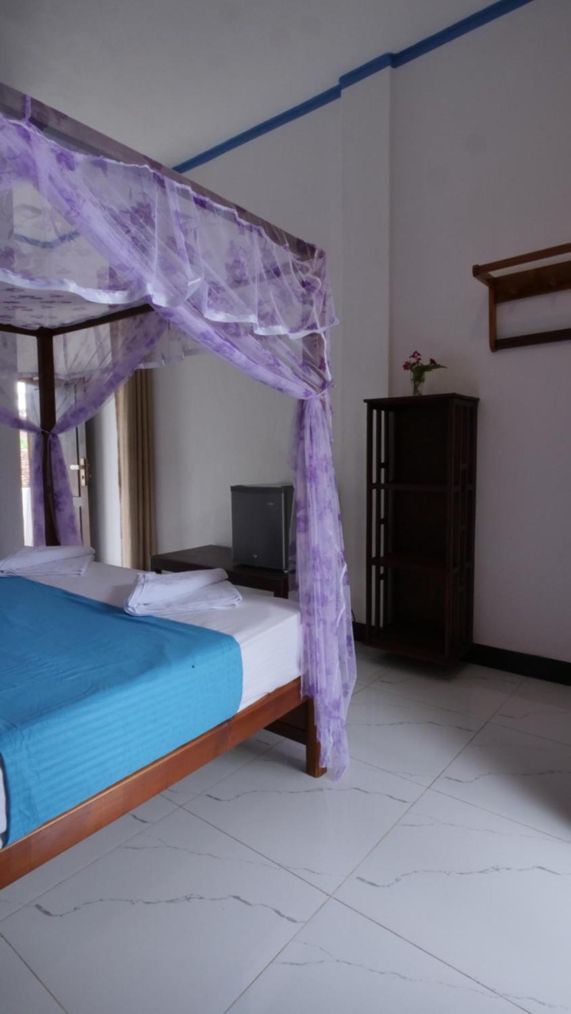 Hotel Aqua Blue à Baie d'Arugam Extérieur photo
